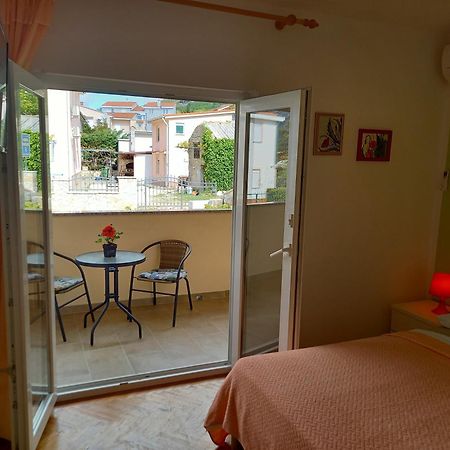 Summer Rooms Baska Extérieur photo