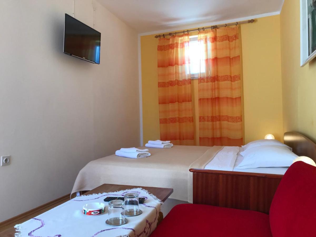 Summer Rooms Baska Extérieur photo